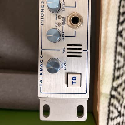 PreSonus Central Station Plus Monitor Controller with Remote Control 2010s - Silver image 8