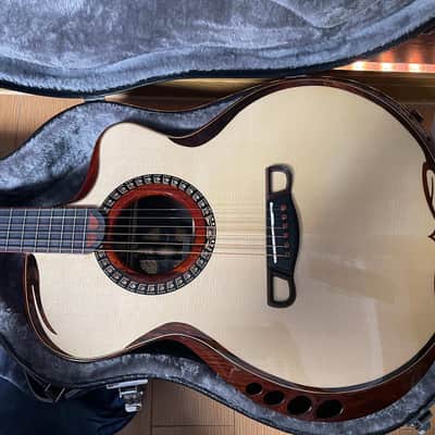 Merida Sadhu cutaway solid Spruce/ rosewood Acoustic guitar with hardcase image 5