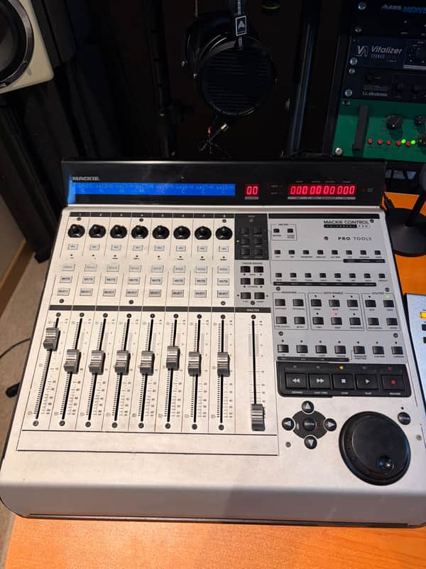 Mackie MCU Pro Universal DAW Control Surface (Used) image 1