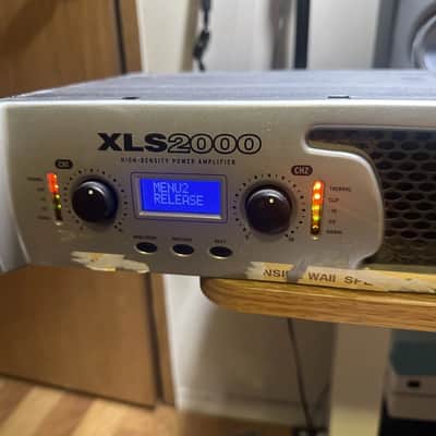 Crown XLS 2000 2-Channel High Density Power Amplifier 2010s - Silver image 3