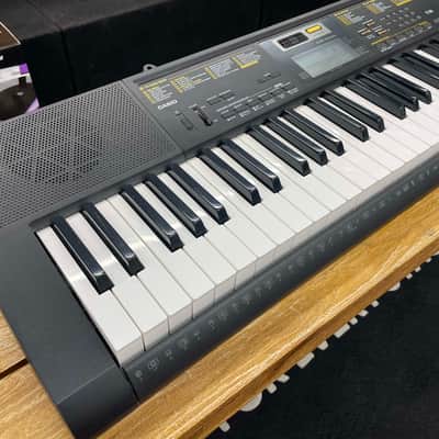 Casio CTK-2400 61-Key Portable Keyboard - Black image 3