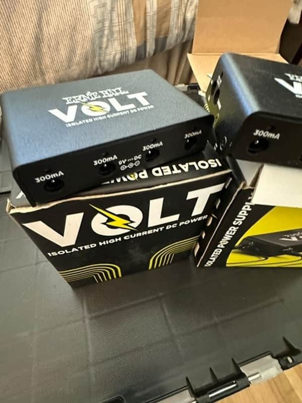 Ernie Ball Volt Power Supply