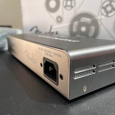 Fender Engine Room LVL8 Power Supply - Gray - Like New Mint - Factory box image 3