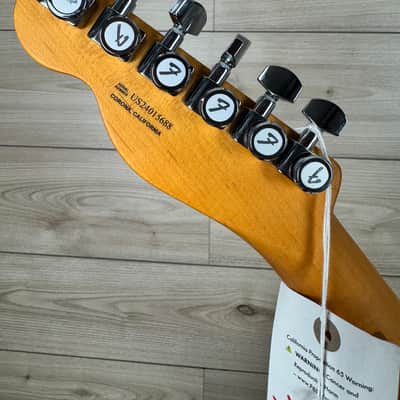 Fender American Ultra II Telecaster Maple Fingerboard Electric Guitar, Ultraburst image 14