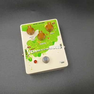 Vomitorium - POTAR Design - Gross Out Distortion - 2026 - tan/green image 1