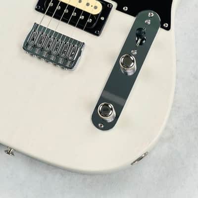 LSL Instruments T Bone One B HH 2024 - Vintage Cream image 5
