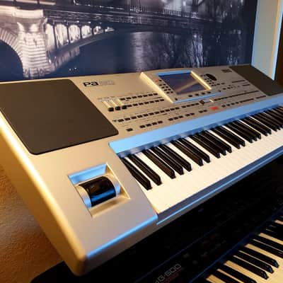 MINT CONDITION KORG PA-80 SYNTHESIZER, ARRANGER WITH THE TURKISH ARABIC EXTERNAL ROM DRIVE! image 8