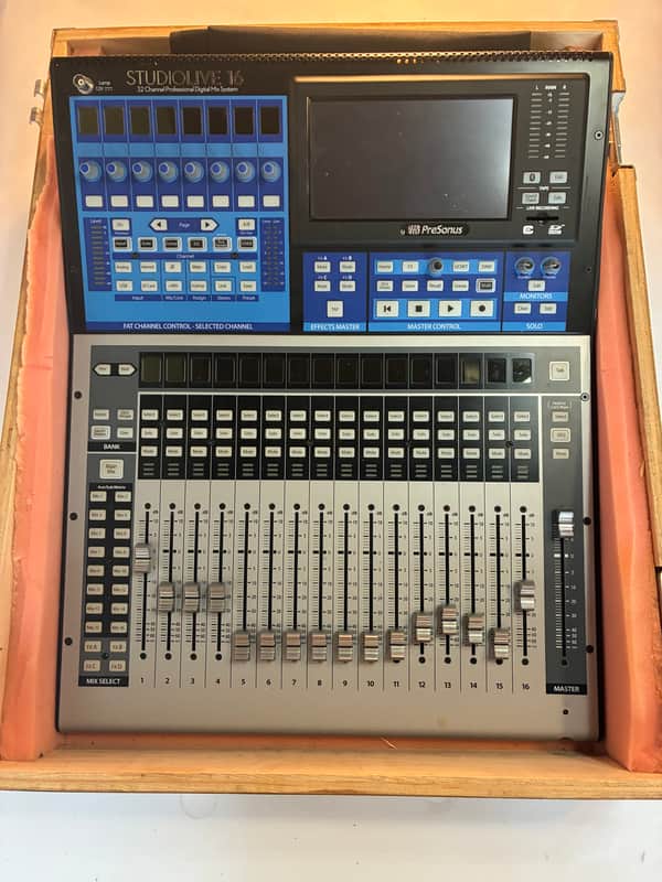 PreSonus StudioLive 32SC Subcompact Rackmount 32-Channel Digital Mixer and USB Audio Interface 2019 - Present - Black / Silver image 1