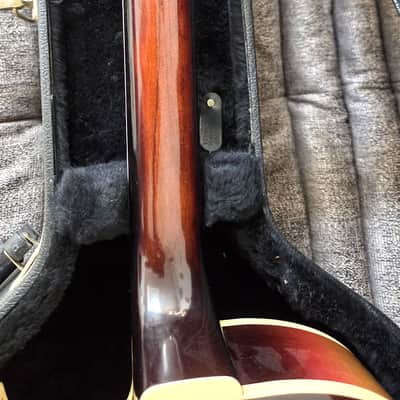 Heritage H 575 1998 - Sunburst image 16