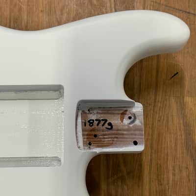 1912g Kohlin Guitars S-Type Roasted Pine replacement body Aged Nitro Relic Vintage olympic white Made in Sweden image 10