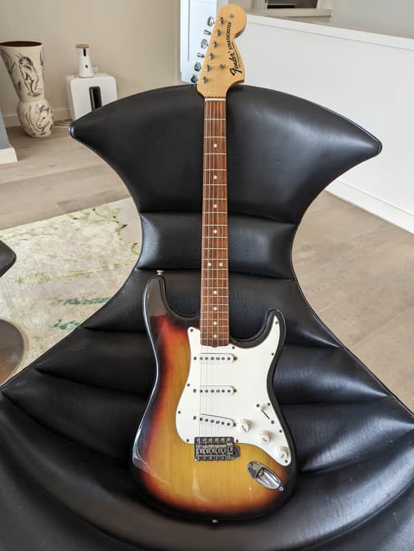 Fender Stratocaster 1969 - Sunburst image 1