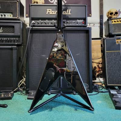 B.C. Rich KKV Kerry King Signature V G2 guitar Kahler-EMG's w/HSC image 2