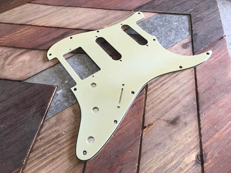 Real Life Relics Mint Green Stratocaster® Pickguard 3 Ply 11 Hole HSS   [PGG4] image 1