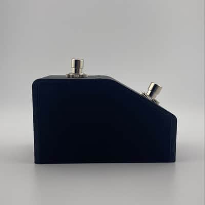 Profile-matching AUX switch for Boss ES-5 and MS-3 - by PdLS 3d image 2