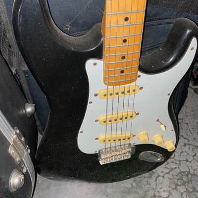 Dixon Stratocaster Style Electric Guitar 1980’s - Black image 3
