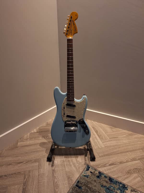 Fender MG-65 Mustang Reissue MIJ 2008 - Daphne Blue