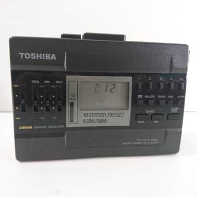 TOSHIBA KT-4529 Walkman Cassette Player Radio Working Perfectly Japan 1980s image 3