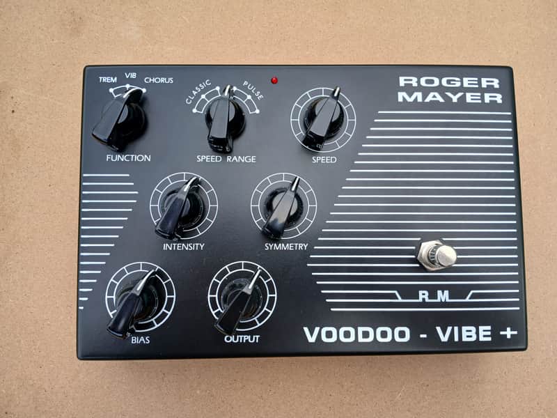 Roger Mayer VooDoo Vibe+