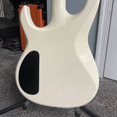 Carvin LB-20 1990 - Ivory image 8