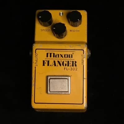 Maxon FL-302 - Vintage Yellow 9v 3 knob image 2