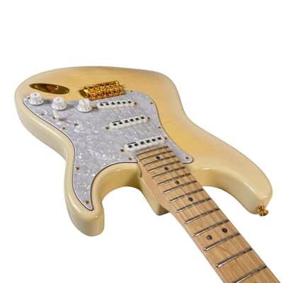 Fender Richie Kotzen Stratocaster MIJ 2023 - Transparent White Burst image 4