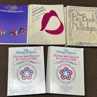 Lot of 5 Used Vintage Piano Books more than 400 SONGS including Broadway, Heritage Collection Book 1 & 2 , & More image 1