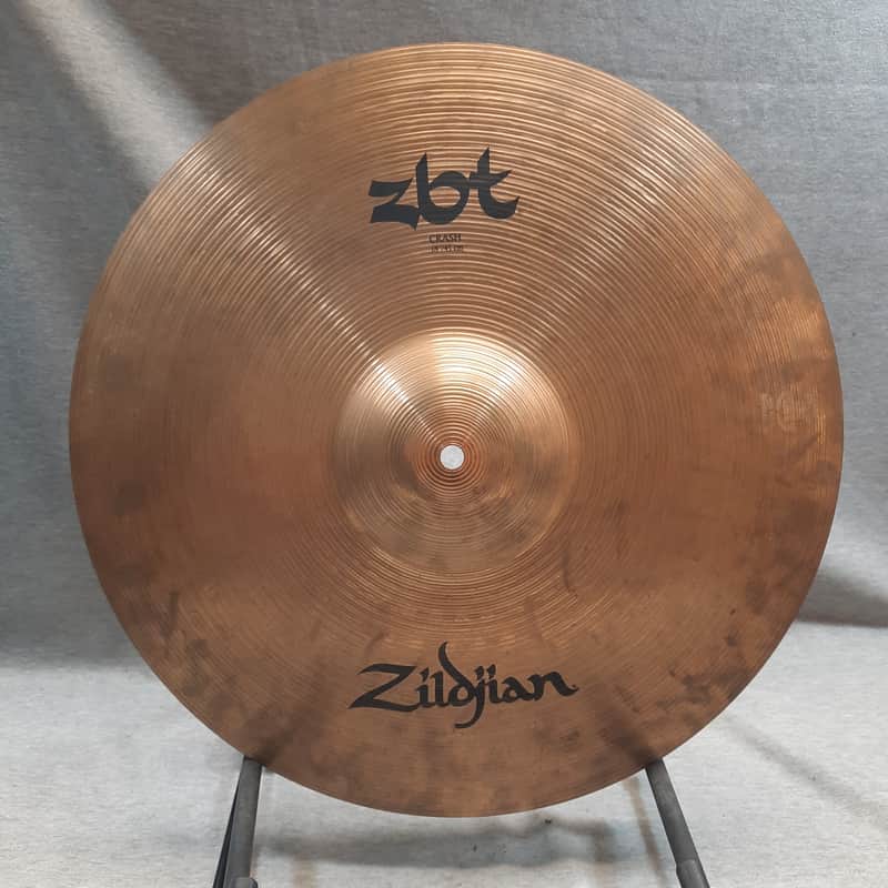 Zildjian 18" ZBT Crash Cymbal image 1