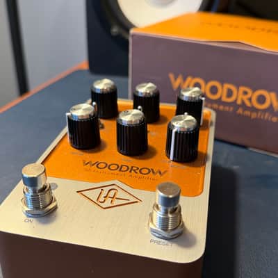 Universal Audio Woodrow ’55 Instrument Amplifier 2022 - Present - Copper / Silver image 2