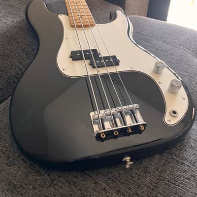 Fender Player Precision Bass with Maple Fretboard 2020 MiM - Black image 7