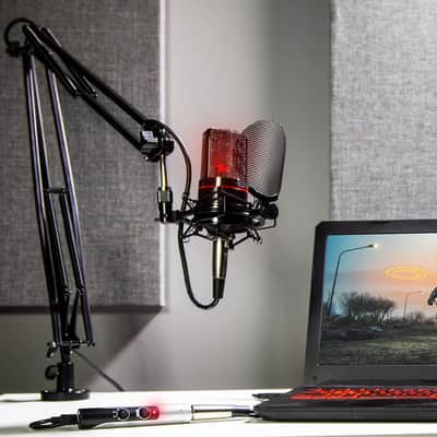 Liquid Audio - MXL 990 Blaze LED Studio Quality Condenser Microphone Bundle w/Pig Hog PHM10 8mm Mic Cable, Pop Filter Polishing Cloth image 6