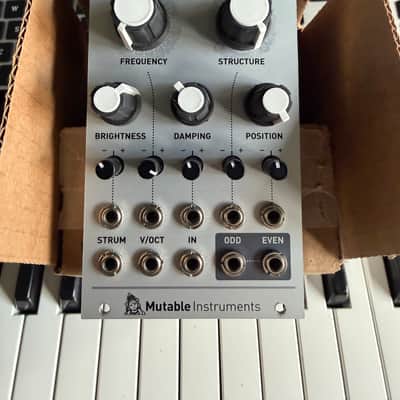 mutable instruments 「Rings」 美品 Mutable Instruments Rings Eurorack Resonator | Reverb