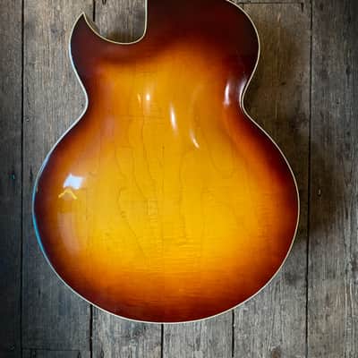 1962 Gibson L5CES in Sunburst finish with original hard shell case image 3