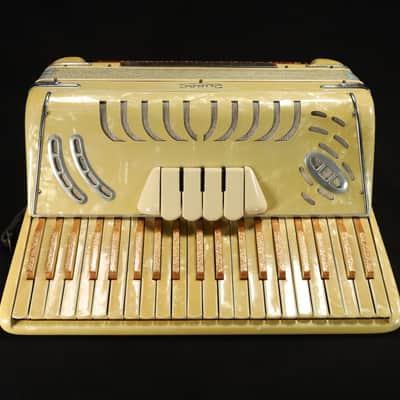 LIRA Model 10 Piano Accordion 41 Collectors Grade image 1
