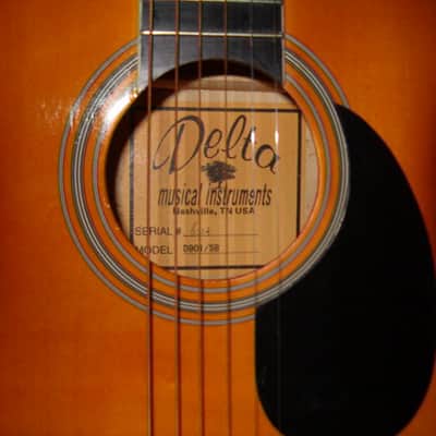 Delta Musical Instruments D901/SB Parlor Sized Acoustic Guitar 2003 Sunburst top Mahogany Stained Ba image 3