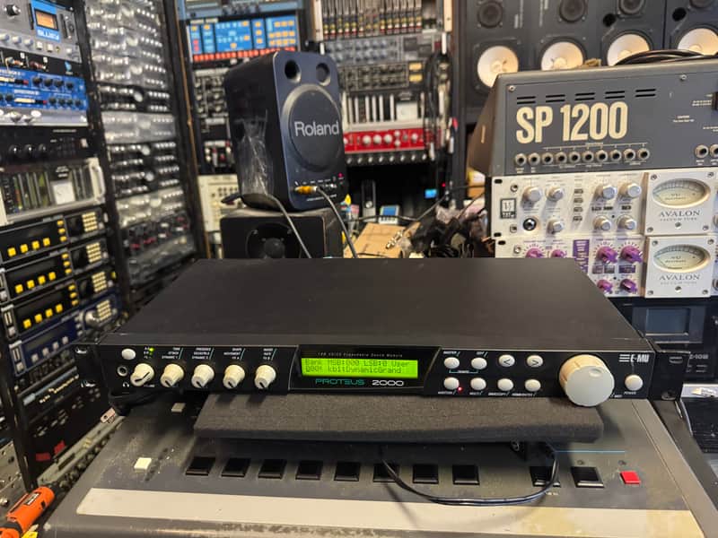 E-MU Systems Proteus 2000 Rackmount 128-Voice Sampler Module with CMPSR Card ,v2.26  //ARMENS// Bild 1