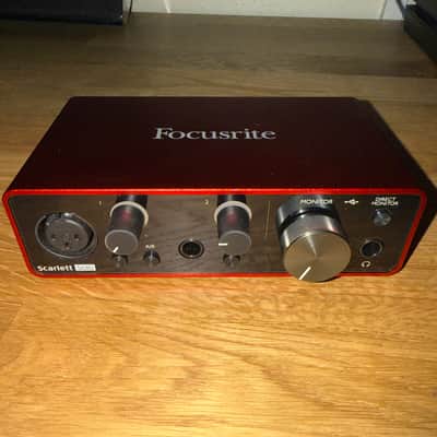 scarlett solo 1st generation Focusrite Scarlett Solo Studio 4th Gen Audio Interface