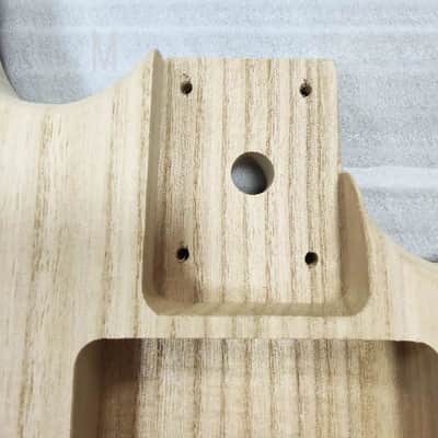Unfinished Poplar Wood Stratocaster Strat Style Body image 12