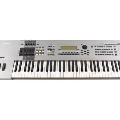 Yamaha MOTIF 6 Keyboard Workstation [USED]