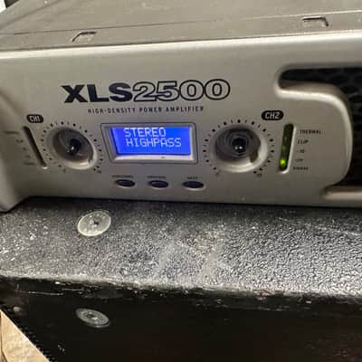 Crown XLS 2500 2-Channel High Density Power Amplifier 2010s - Silver image 3