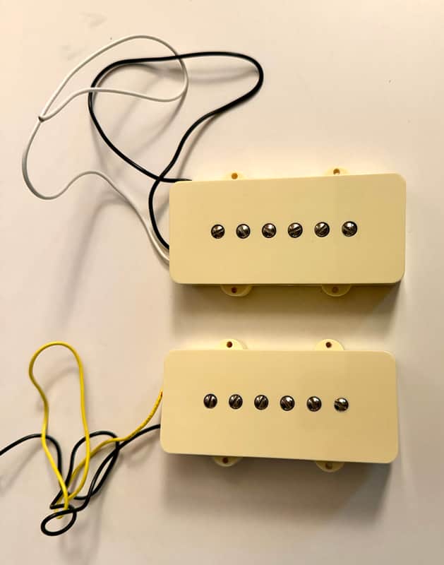 Fender Classic Player Jazzmaster pickups