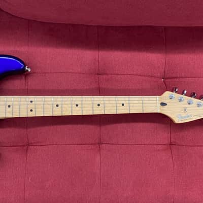 Fender Standard Stratocaster, Maple Fingerboard, White Pickguard 1999 - Midnight Blue image 8