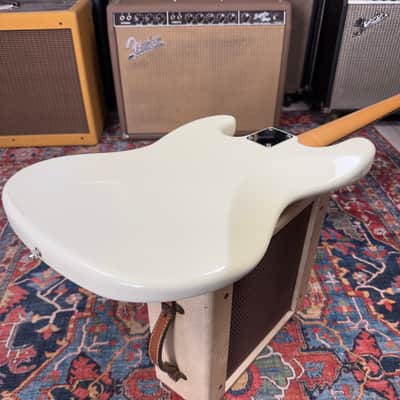 Fender Heritage 60's Jazz Bass Oly White Rosewood Nitro Lacquer 2022 image 17
