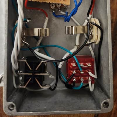 NEW! Hunter Pedals Sonic Disruptor Ring Mod HAX V1 Clone 2025 Canada image 10