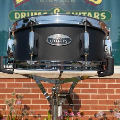 Pearl Modern Utility 5.5x14 Maple Snare Drum Satin Black MUS1455M227 image 2