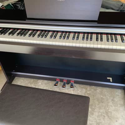 Yamaha YDP-141 2012 - Dark Walnut image 2