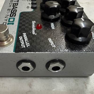 Tech 21 Sansamp VT Bass DI pedal image 4