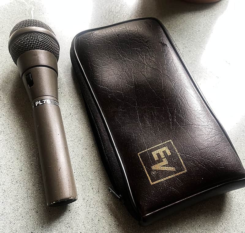 Electro-Voice PL76