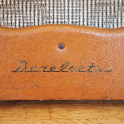 1950s Danelectro Challenger Series C Vintage 1x15 Tube Amp Vibravox 6V6 w/ ftsw image 3