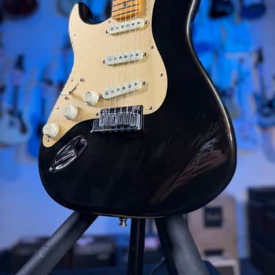 Fender American Ultra Stratocaster Left-handed - Texas Tea with Maple Fingerboard *FREE PLEK WITH PURCHASE*! 103 image 1