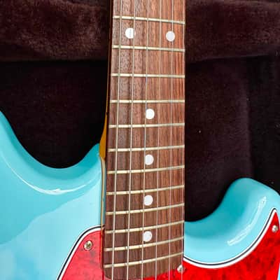 Fender Mustang MG-69 Skystang 1 Kurt Cobain specs image 5